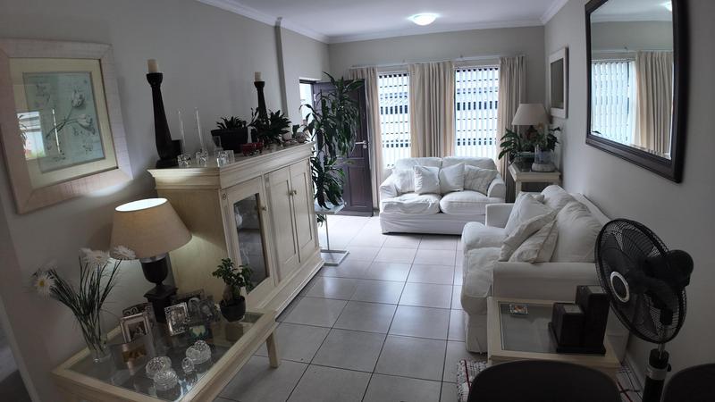 1 Bedroom Property for Sale in Blue Mountain Village Western Cape